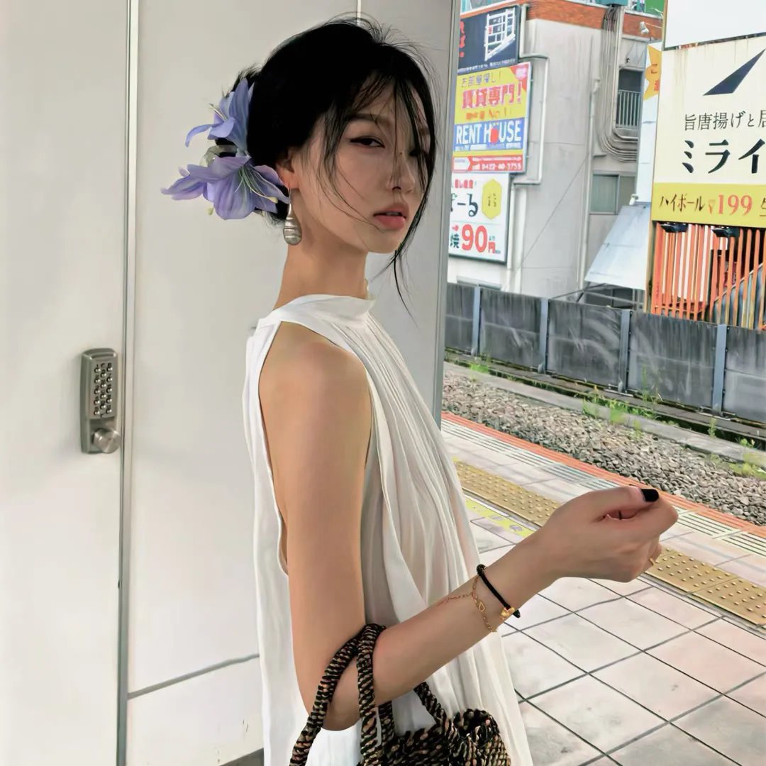 新婚公寓封面